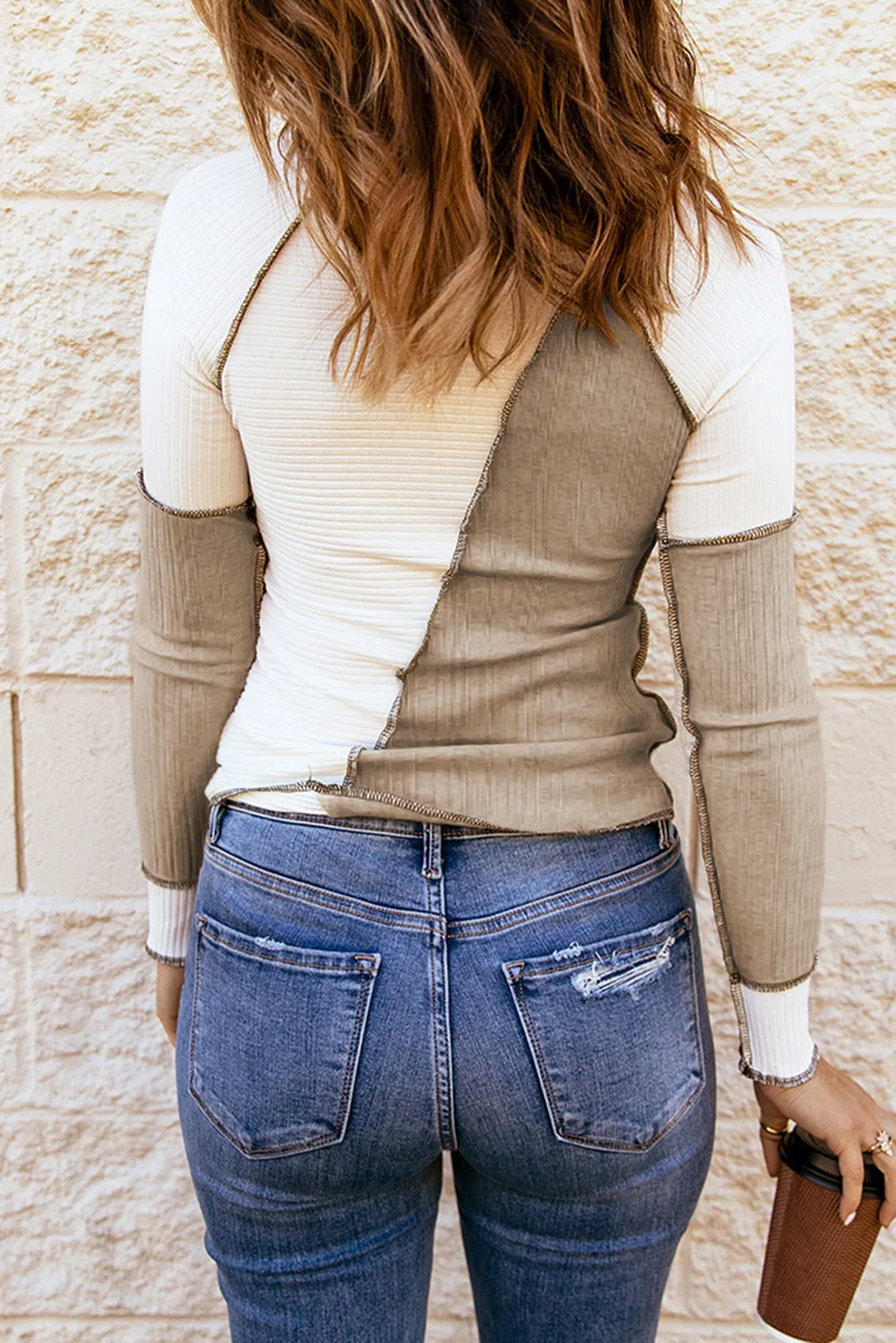 *App Exclusive* Color Block Raw Hem Knit Top