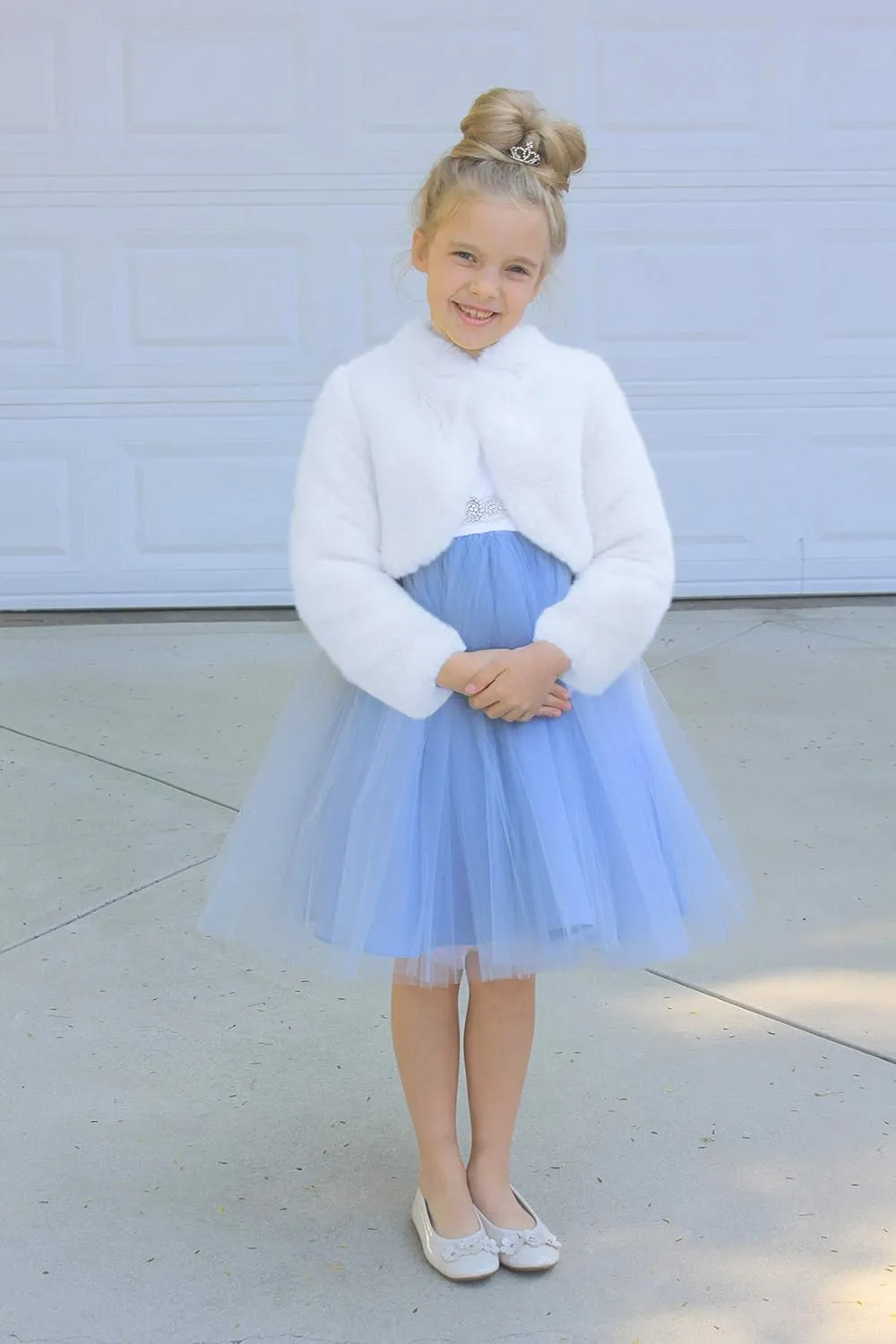 ekidsbridal Faux Fur Cape Princess Flower Girl Jacket Cozy Cover-Up Coat