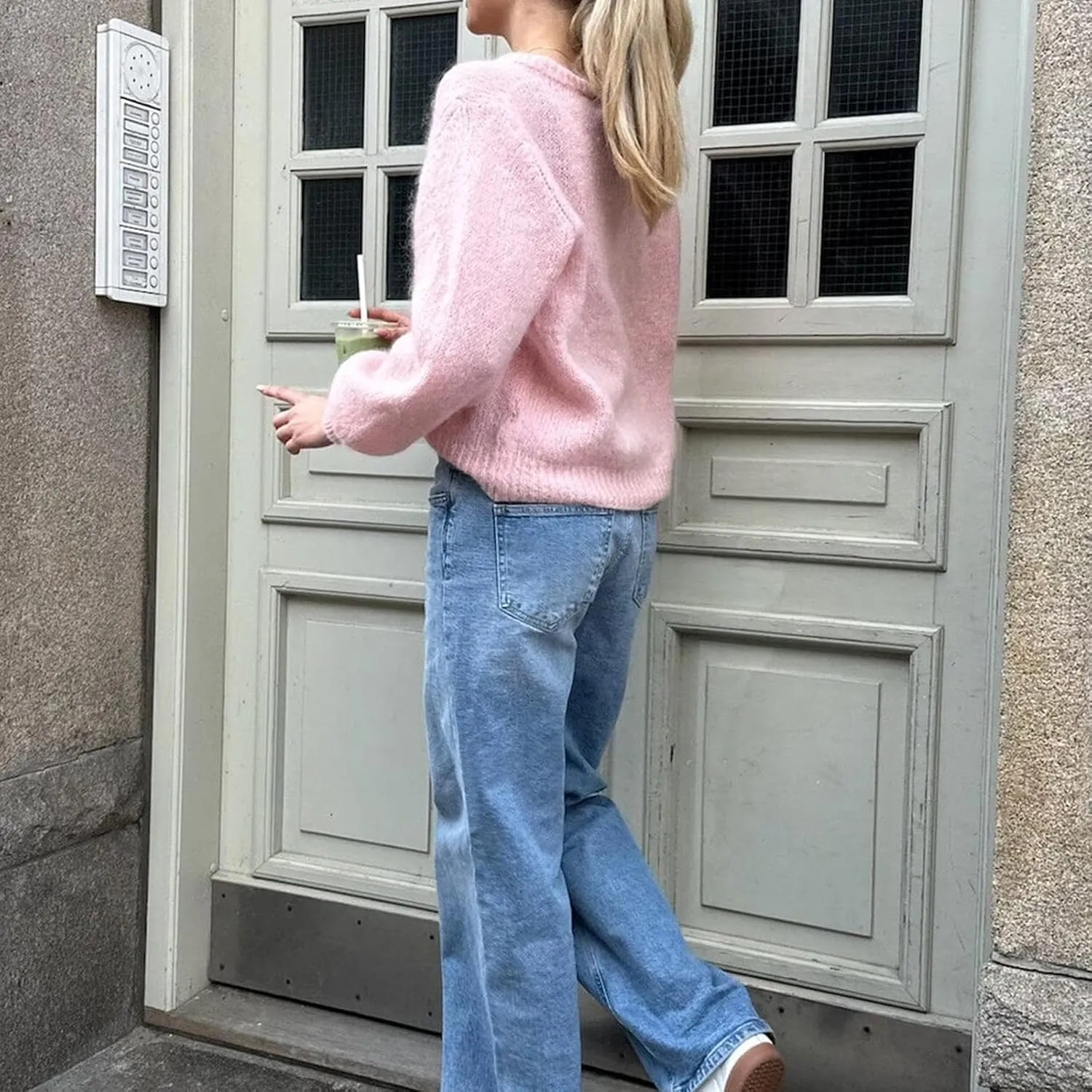 Women Y2k Button up Sweater Casual Lightweight Solid Color Knit Cardigan Cute Long Sleeve Crop Cardigan Fall Knitwear